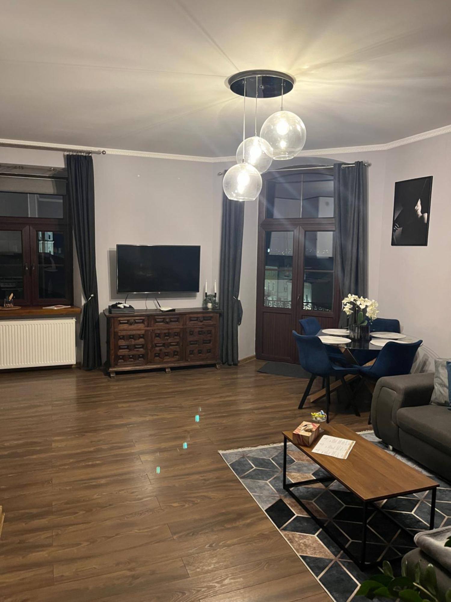 Apartamenty Luczkowskiego Z Widokiem Na Studnie 4 Chełm Kültér fotó